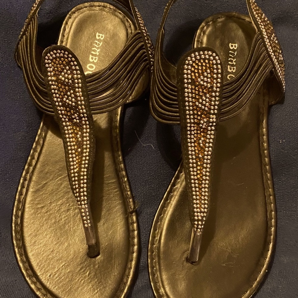 BAMBOO WOMANS THONG FLIP FLOP FLAT SANDAL SIZE 7